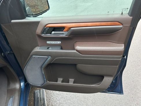 Used 2023 GMC Sierra 1500 Denali image 6