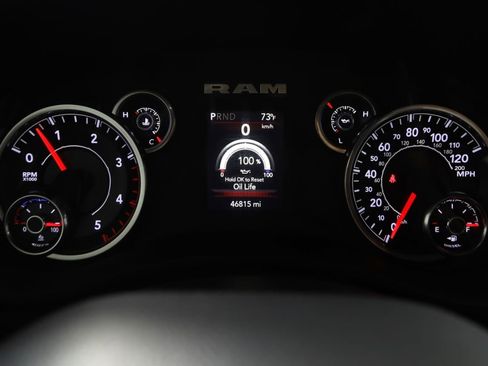 Used 2023 RAM 2500 Big Horn w/ Level 1 Equipment Group AWD/4WD image 14