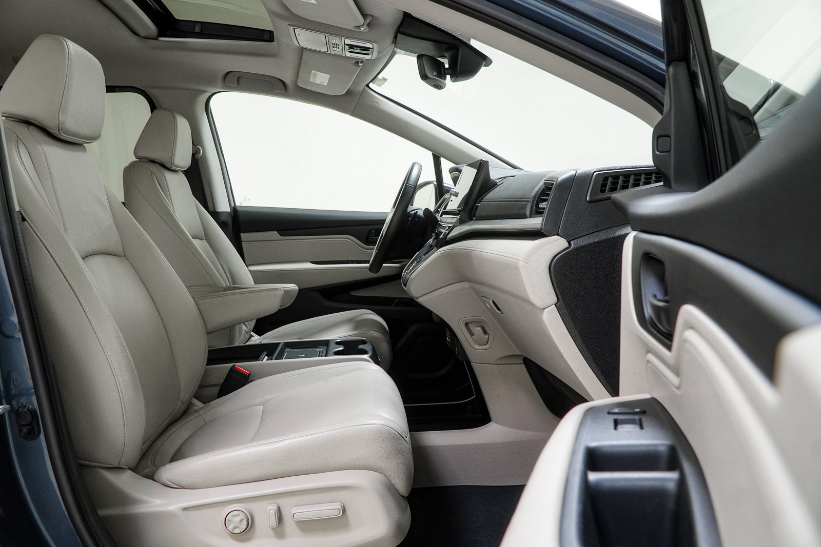 Used 2025 Honda Odyssey EX-L image 39