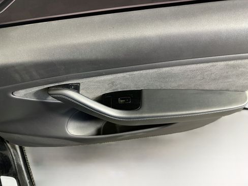 Used 2019 Tesla Model 3 Standard Range Plus RWD image 31