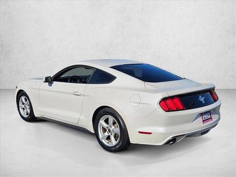 Used 2017 Ford Mustang Coupe image 8