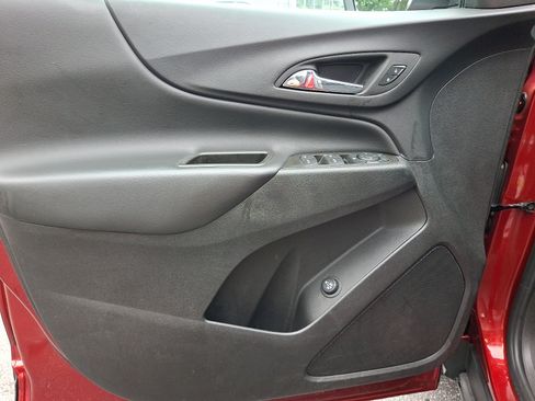Certified 2024 Chevrolet Equinox LT AWD/4WD image 14