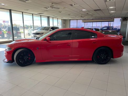 Used 2016 Dodge Charger SRT Hellcat w/ Harman/Kardon Audio Group image 4