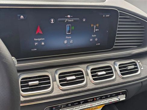 New 2026 Mercedes-Benz GLS 450 4MATIC image 11