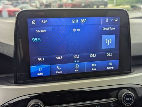 Used 2022 Ford Escape SE w/ Cold Weather Package AWD/4WD image 18