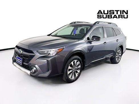 Used 2023 Subaru Outback Limited image 3