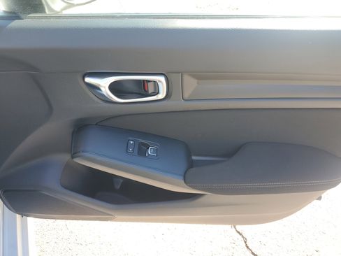 Used 2022 Honda Civic Sport image 10