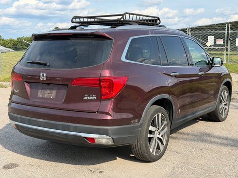Used 2017 Honda Pilot Elite image 5