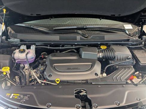New 2026 Chrysler Pacifica Select image 16