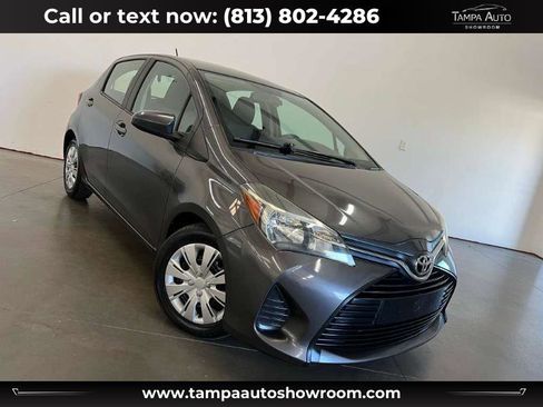 Used 2016 Toyota Yaris L image 1
