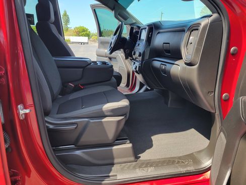Used 2022 Chevrolet Silverado 1500 Custom w/ Safety Confidence Package RWD image 30