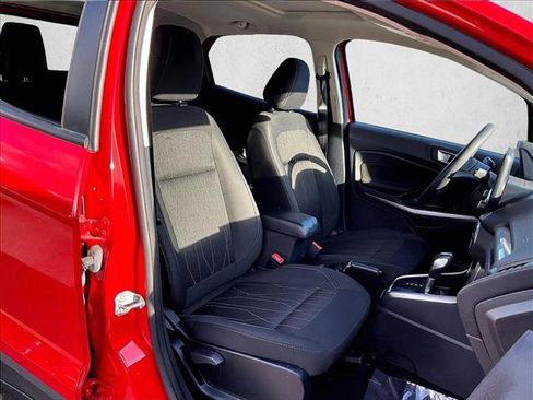 Used 2021 Ford EcoSport SE image 9