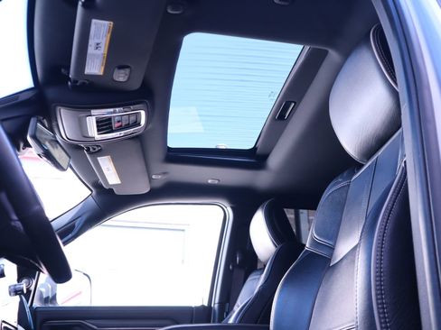 Used 2021 RAM 2500 Limited image 46