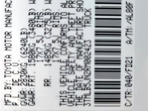 Used 2024 Toyota Tacoma TRD Sport image 29