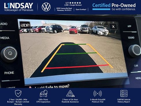 Used 2022 Volkswagen Tiguan SE w/ Panoramic Sunroof Package image 15