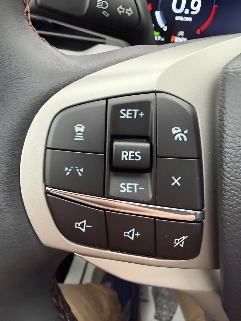 New 2026 Ford Explorer Active w/ Active Comfort Package AWD/4WD image 19