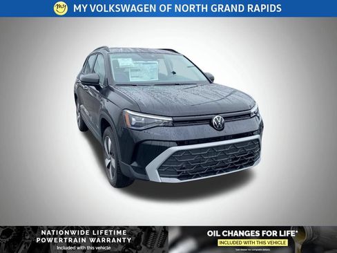 New 2026 Volkswagen Taos S AWD/4WD image 1