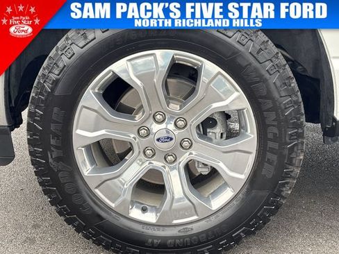 Used 2021 Ford F150 Lariat w/ Equipment Group 502A High AWD/4WD image 19