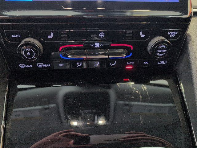 Used 2023 Jeep Grand Cherokee Limited AWD/4WD image 24