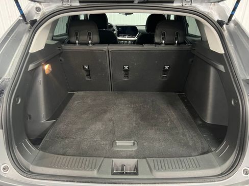 Used 2024 Chevrolet Trax LS w/ Driver Confidence Package image 7