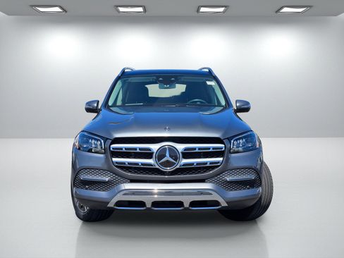 Used 2020 Mercedes-Benz GLS 450 4MATIC image 2