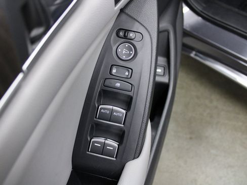 Used 2018 Honda Accord Touring image 43