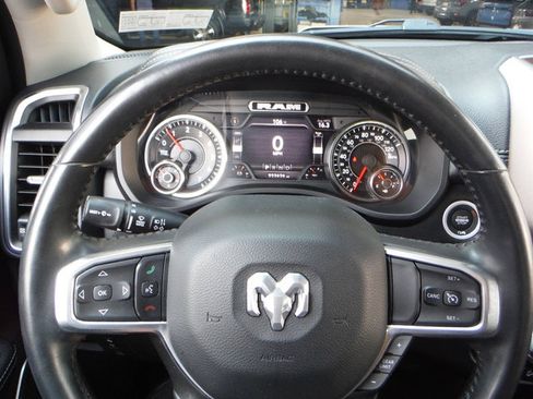 Used 2022 RAM 1500 Laramie AWD/4WD image 55