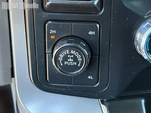 Used 2024 Ford F150 XLT w/ Mobile Office Package image 25