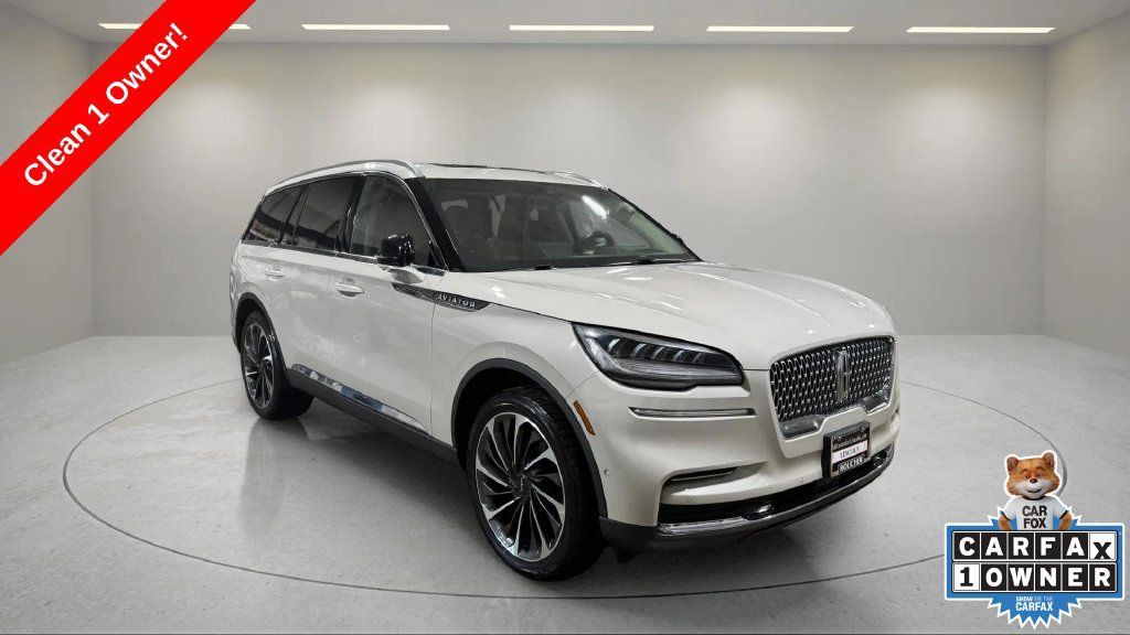 Used 2023 Lincoln Aviator Reserve w/ Equipment Group 201A AWD/4WD image 1