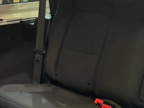 Used 2019 Jeep Wrangler Sport AWD/4WD image 42