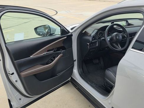 Certified 2025 MAZDA CX-30 AWD 2.5 S w/ Premium Package image 35