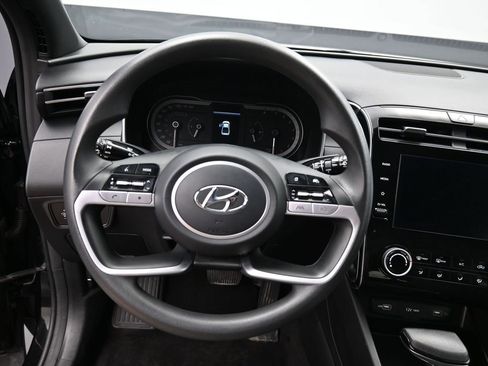 Used 2023 Hyundai Santa Cruz SEL image 15