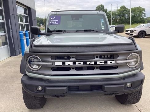 Used 2023 Ford Bronco Big Bend w/ Sasquatch Package AWD/4WD image 3