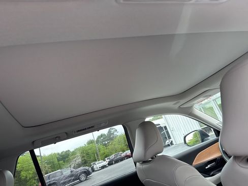 Used 2026 Toyota Grand Highlander FWD image 12