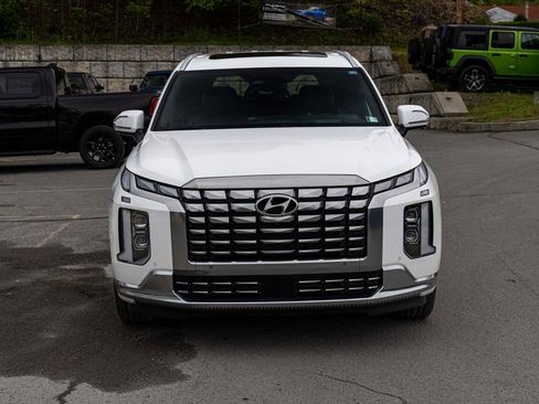 Used 2023 Hyundai Palisade Calligraphy w/ Winter Package AWD/4WD image 2