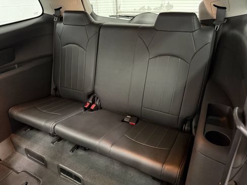Used 2017 Buick Enclave Premium w/ Trailering Package AWD/4WD image 14
