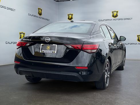 Used 2025 Nissan Sentra SV FWD image 4