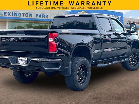 Used 2021 Chevrolet Silverado 1500 LT Trail Boss AWD/4WD image 13