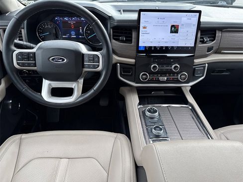 Used 2024 Ford Expedition Max Limited image 24
