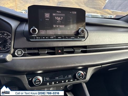 Used 2022 Mitsubishi Outlander SE image 15