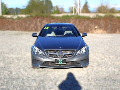 Used 2016 Mercedes-Benz E 400 4MATIC Coupe image 2