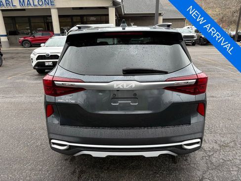 Used 2023 Kia Seltos S AWD/4WD image 5