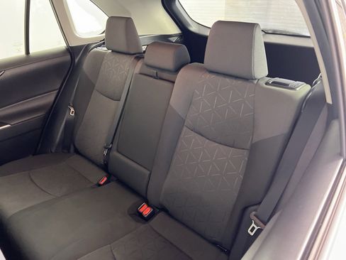 Used 2020 Toyota RAV4 XLE image 4