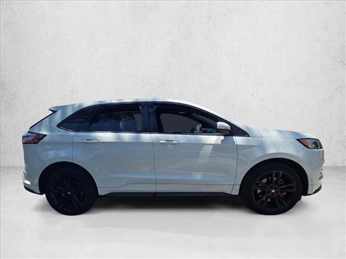 Used 2021 Ford Edge ST w/ Equipment Group 401A AWD/4WD image 4