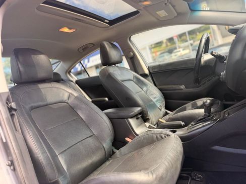 Used 2016 Kia Forte EX w/ EX Premium Package FWD image 13