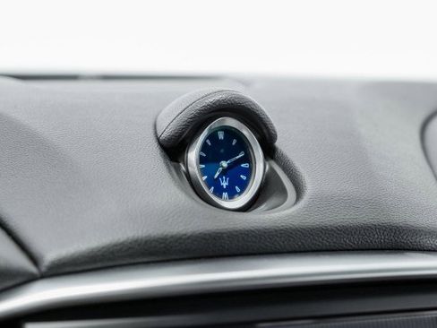 Used 2016 Maserati Ghibli RWD image 29