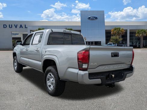 Used 2023 Toyota Tacoma TRD Sport image 5