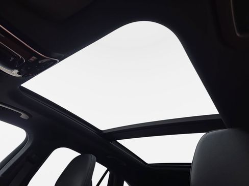 New 2026 Mercedes-Benz GLC 300 4MATIC image 29