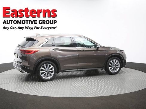 Used 2019 INFINITI QX50 Luxe w/ Navigation Package AWD/4WD image 45