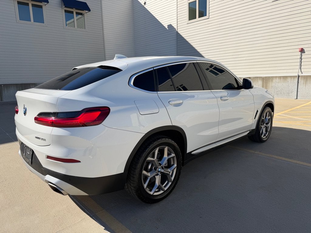 Used 2022 BMW X4 xDrive30i AWD/4WD image 7